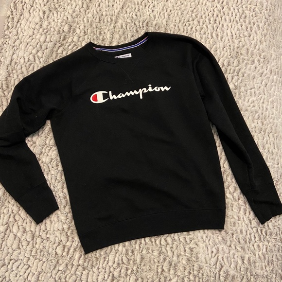 Champion Longsleeve Pullover - Picture 1 of 1